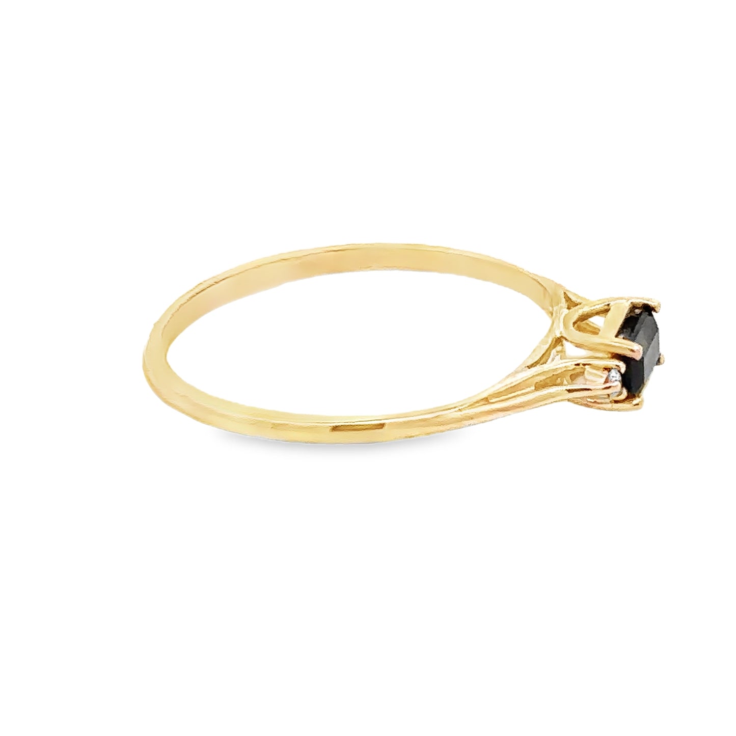 14kt yellow solid gold green tourmaline ring pre- owned