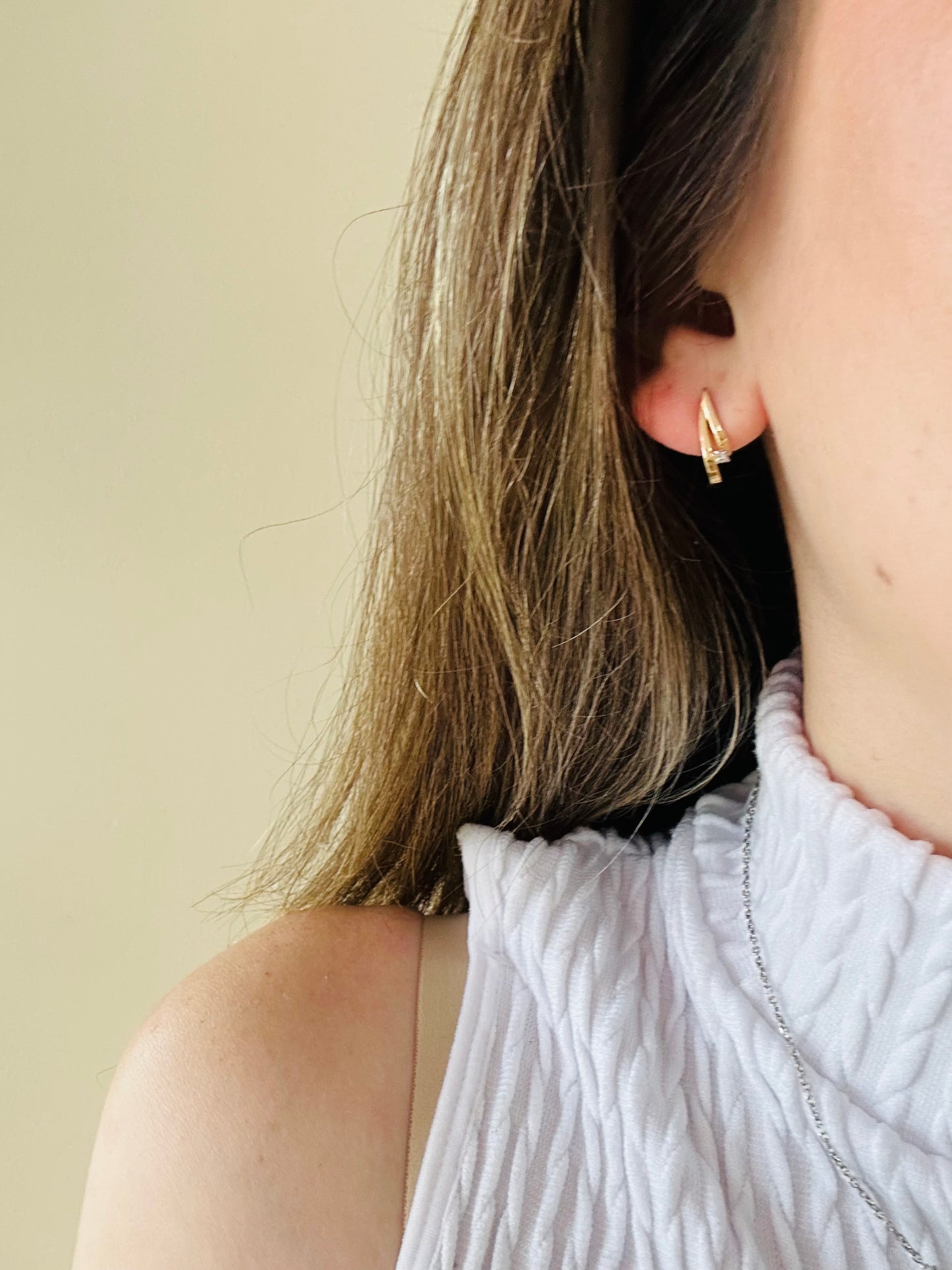 14kt yellow solid gold earrings