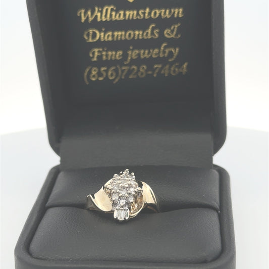 10kt yellow gold diamond cluster vintage ring