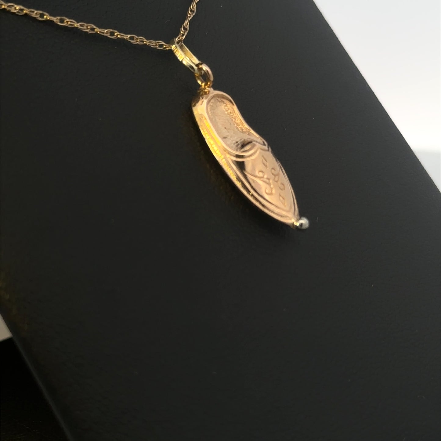 14kt yellow solid gold vintage slipper shoe charm