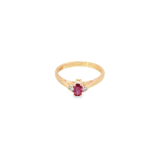 14kt yellow solid  gold ruby and diamond vintage ring