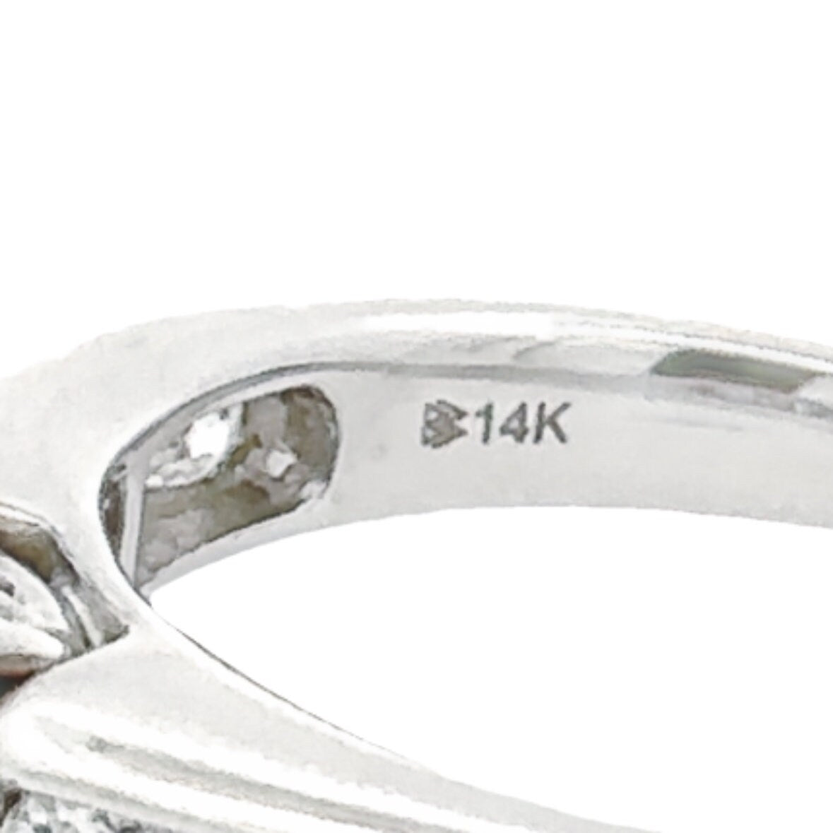 Estate 14kt White Gold Engagement ring